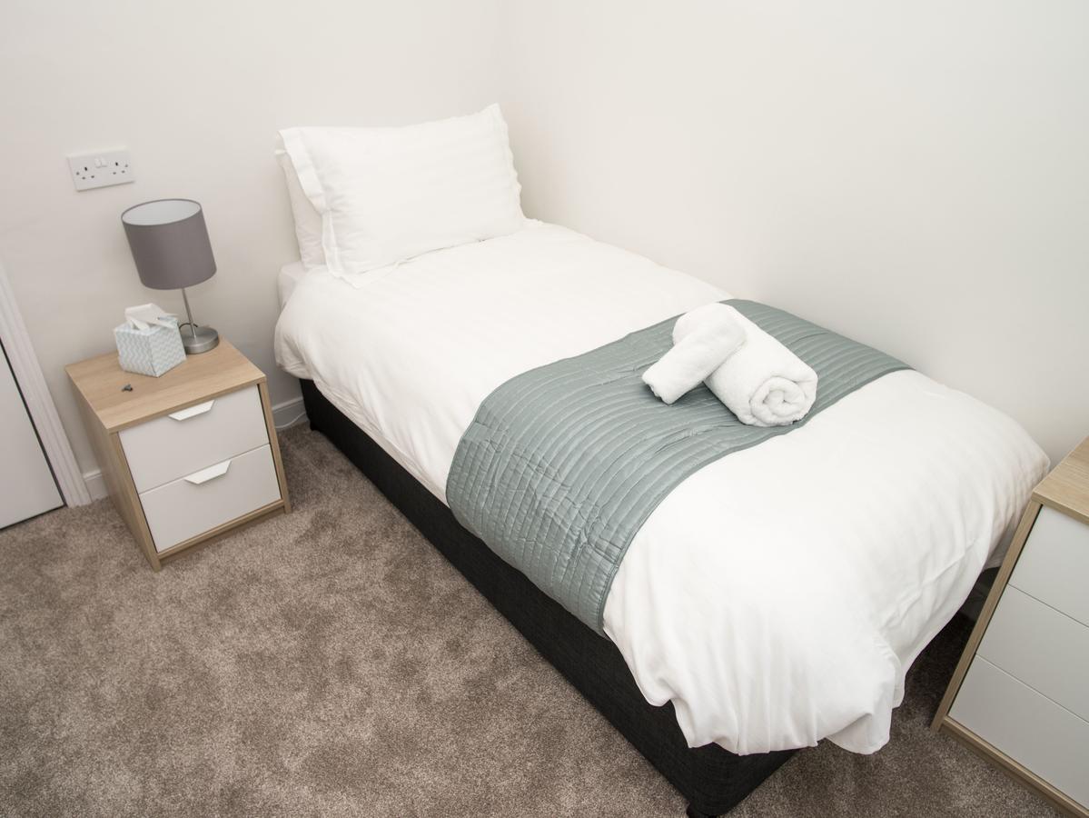 Отель Longstone House Bed & Breakfast Сихаузес Экстерьер фото