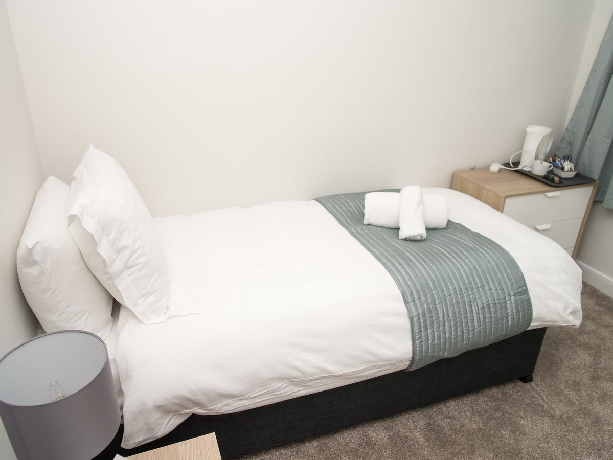 Отель Longstone House Bed & Breakfast Сихаузес Экстерьер фото